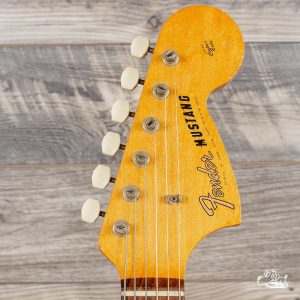 Fender Mustang Headstock