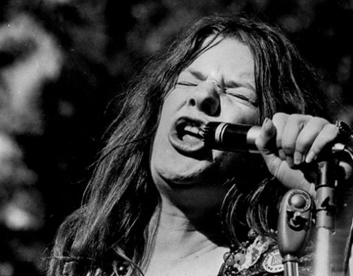 Janis singing